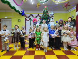 Новогодний  карнавал в  детском саду.