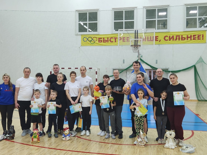 Спортивный праздник "Папа, мама, я - спортивная семья 2024" Спортивный праздник "Папа, мама, я - спортивная семья 2024".